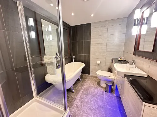 The Belsfield Hotel Rooms Photos