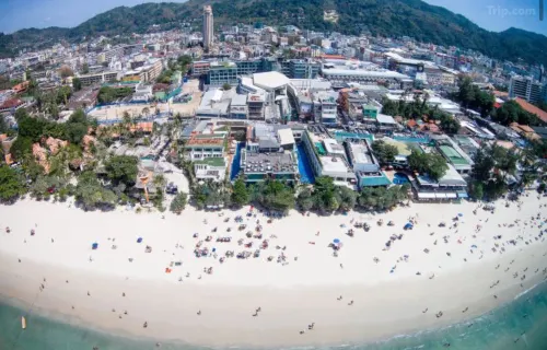 La Flora Resort Patong À proximité de l'hôtel Photos