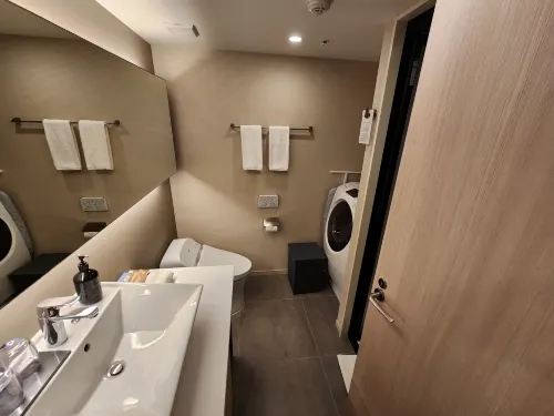 Oakwood Suites Yokohama Camere Photos