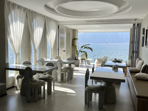 Mandi Lake View Inn Restauration Photos