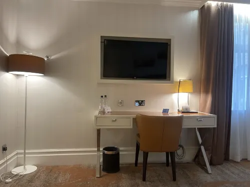 Hilton London Hyde Park Camere Photos