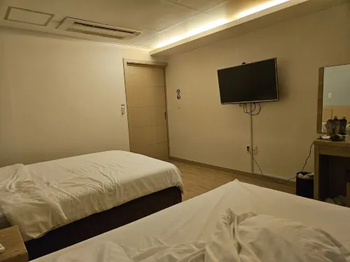 Jungmoon City Hotel & J-Hill Hotel Phòng Photos