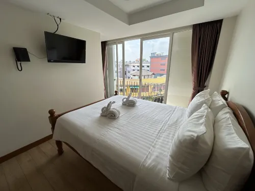 Royale 8 Ville Guest House Zimmer Photos
