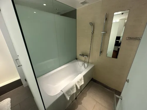 Hotel New Otani Osaka Camere Photos