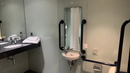 Holiday Inn London - Luton Airport Chambres Photos