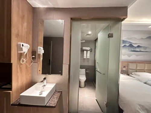 維漓納智能影音酒店（桂林高鐵北站店） 房間 Photos