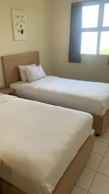 Hkita Hotel Kamar Photos