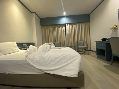 FuramaXclusive Pratunam Park Hotel Kamar Photos