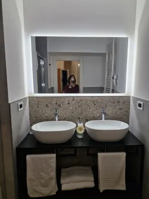 Tiburtina 86 Luxury Suites Camere Photos