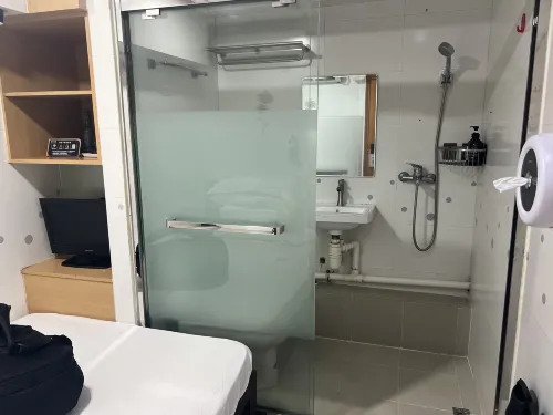 Meilin Hotel Kamar Photos