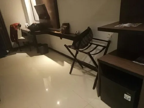 The Sun Hotel Madiun Photos