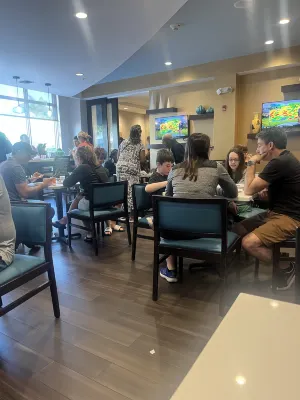 Comfort Suites Fort Lauderdale Airport South & Cruise Port Photos