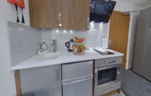 CovStays – Victoria House - Deluxe Studios in Coventry City Centre Photos