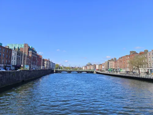 The Morrison Dublin, Curio Collection by Hilton À proximité de l'hôtel Photos