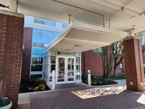 DoubleTree by Hilton Hotel Boston Bayside Photos
