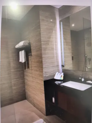 Swiss-Belhotel Airport Jakarta Chambres Photos
