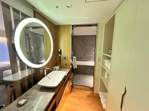 Keio Plaza Hotel Tokyo Kamar Photos