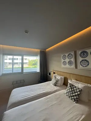 Urban Lodge Hotel الغرف Photos