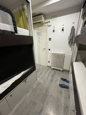 Free Hostels Barcelona Camere Photos