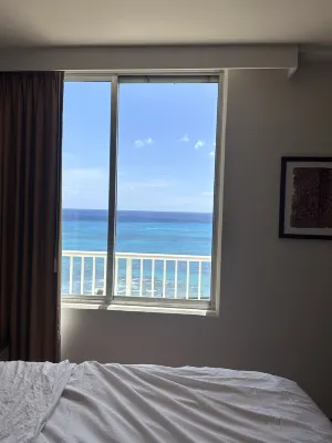 Park Shore Waikiki Rooms Photos