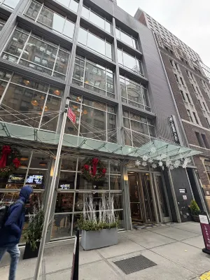 Crowne Plaza HY36 Midtown Manhattan Exterior Photos