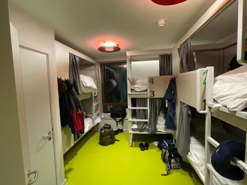 Clink I Lár Zimmer Photos