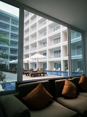 Chanalai Hillside Resort, Karon Beach Общественные зоны Photos