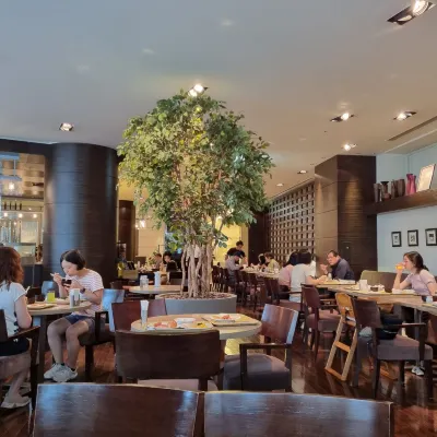 호텔 선루트 플라자 신주쿠 식사 Photos