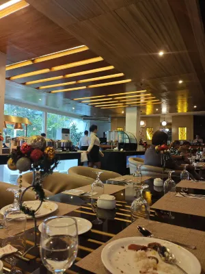 The Apo View Hotel Restauration Photos