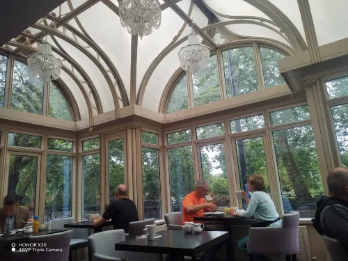 Corus Hyde Park Hotel Photos