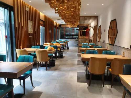 East Sacred Hotel-Very near Beijing Tiananmen Square，the Forbidden City，Wangfujing Subway Station Dining Photos