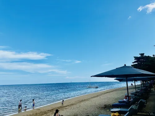 Andaz Bali, by Hyatt Рядом с отелем Photos