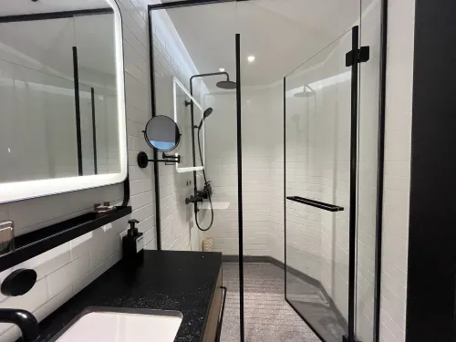 CHENS Hotel (Kuanzhai Alley People's Park Subway Station) Rooms Photos