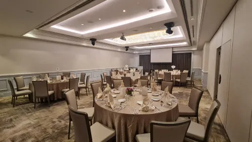 HARRIS Hotel & Conventions Kelapa Gading - Jakarta Makanan Photos