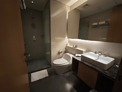 Midtown Residence Surabaya Kamar Photos