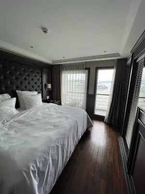Paradise Elegance Cruise Halong Phòng Photos