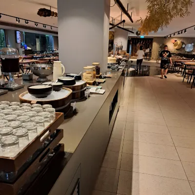 Travelodge Nimman Makanan Photos