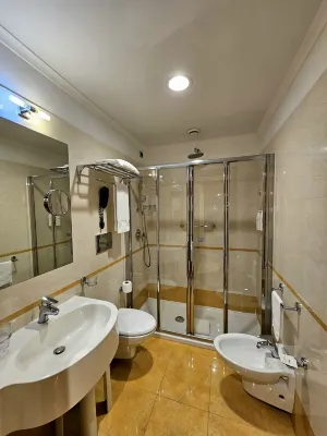 UNA HOTELS Galles Milano Camere Photos