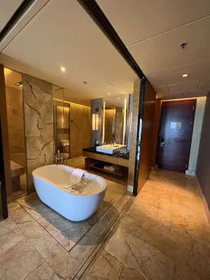 Haikou Marriott Hotel Rooms Photos