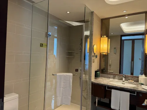Shangri-La, Hotel Jinan Номера Photos