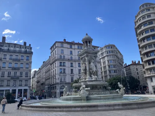 Hôtel Mercure Lyon Centre Plaza République À proximité de l'hôtel Photos