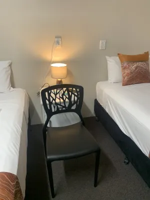 Kalua Motel Rooms Photos