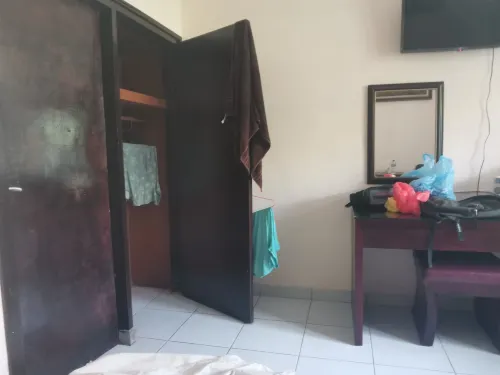 Berlian Beach Inn Kuta Kamar Photos