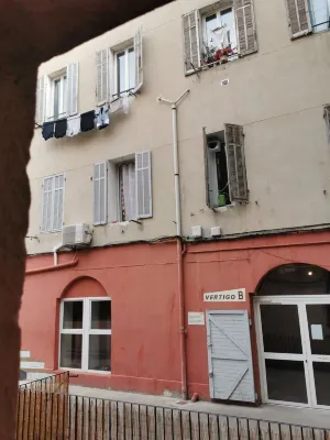 Hostel Vertigo Vieux-Port Photos