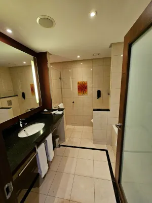 Hilton Warsaw City Chambres Photos