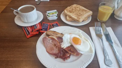 The President Hotel Dining Photos