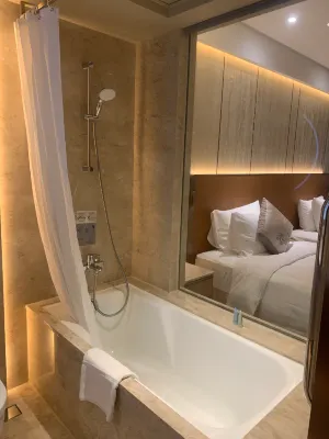 Hotel Golden Dragon Camere Photos