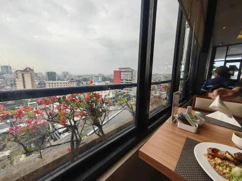 ASTON Inn Pandanaran - Semarang Photos
