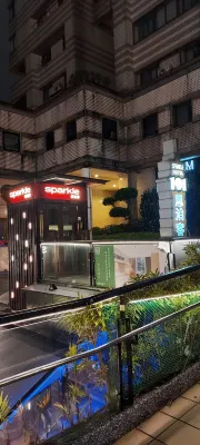 Sparkle Hotel Extérieur Photos