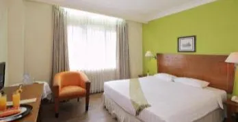 Nalendra Hotel Kamar Photos